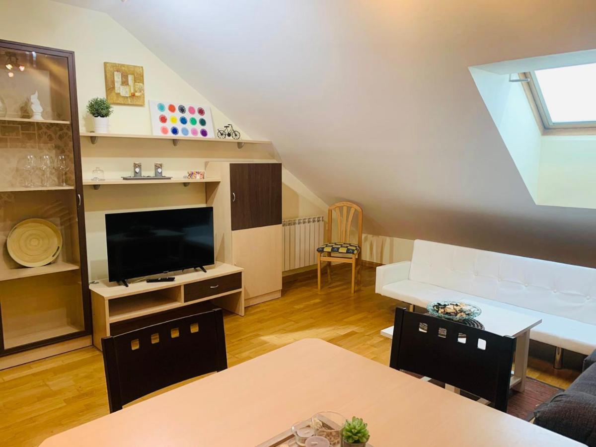 טורדסיאס Apartamento Benita מראה חיצוני תמונה